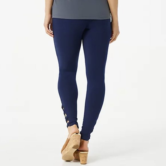 Susan Graver Petite Weekend Cotton Spandex Legging - Picture 2 of 2